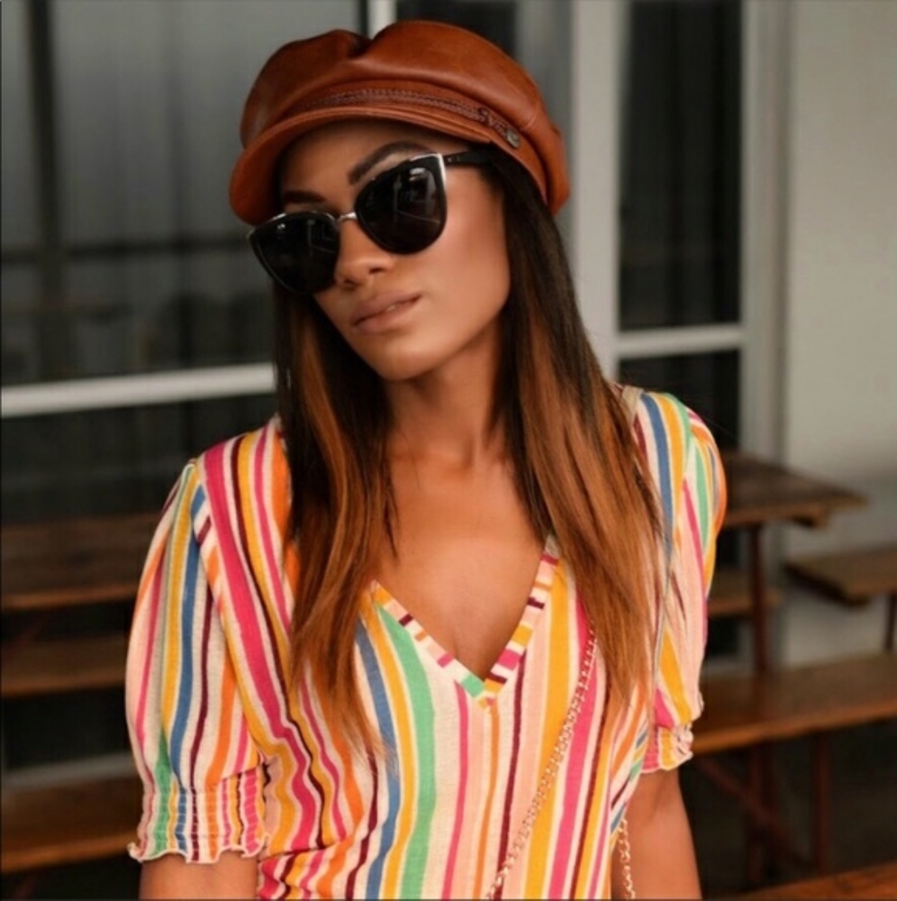 Zara rainbow vnecked top